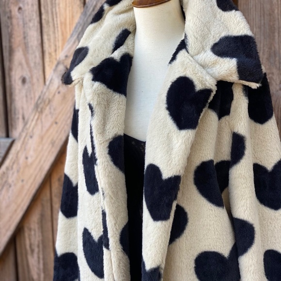 New Black Hearts Pari Faux Fur Lux coat - Picture 8 of 8